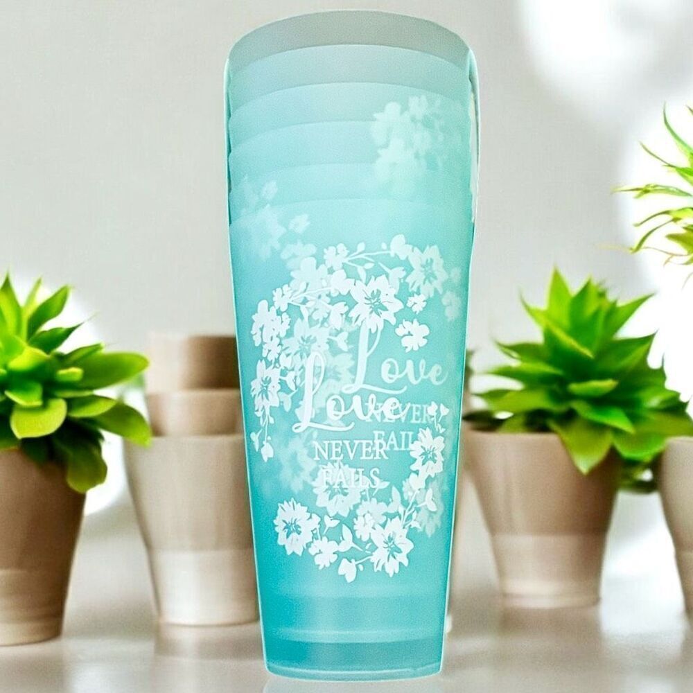 NWT Farmer’s Market Set of 6 32 Oz Frosted Green Plastic Cups LOVE NEVER FAILS